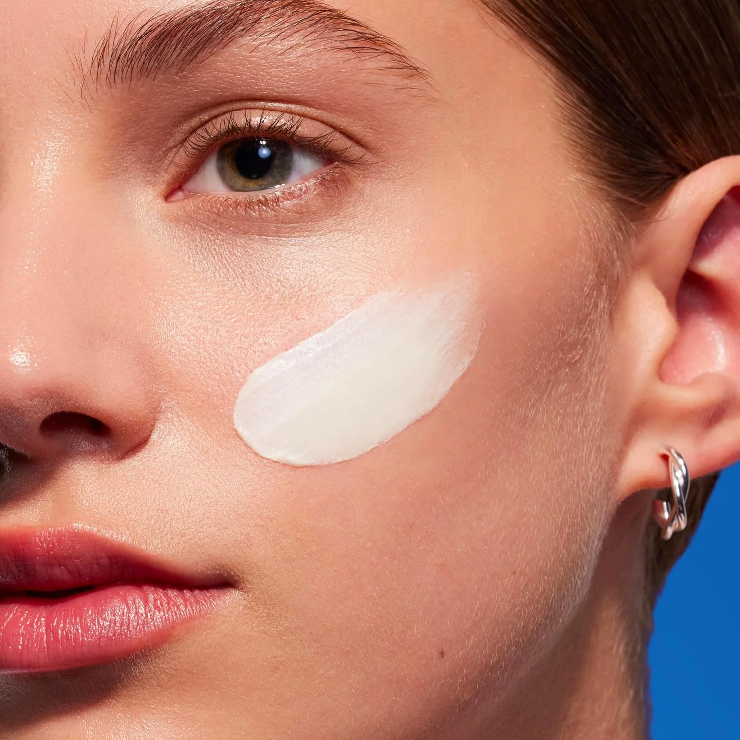Blue Therapy Multi Defender SPF 25 - Image 2