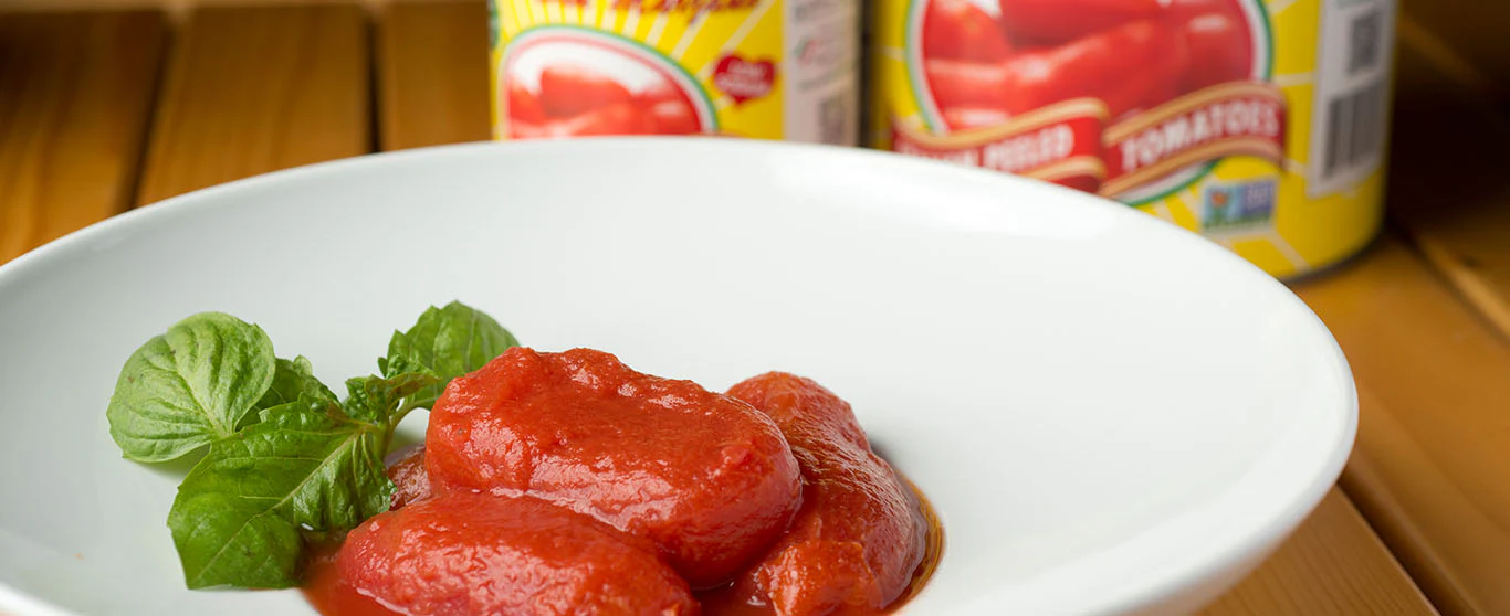 Italian Peeled Tomatoes - Image 2