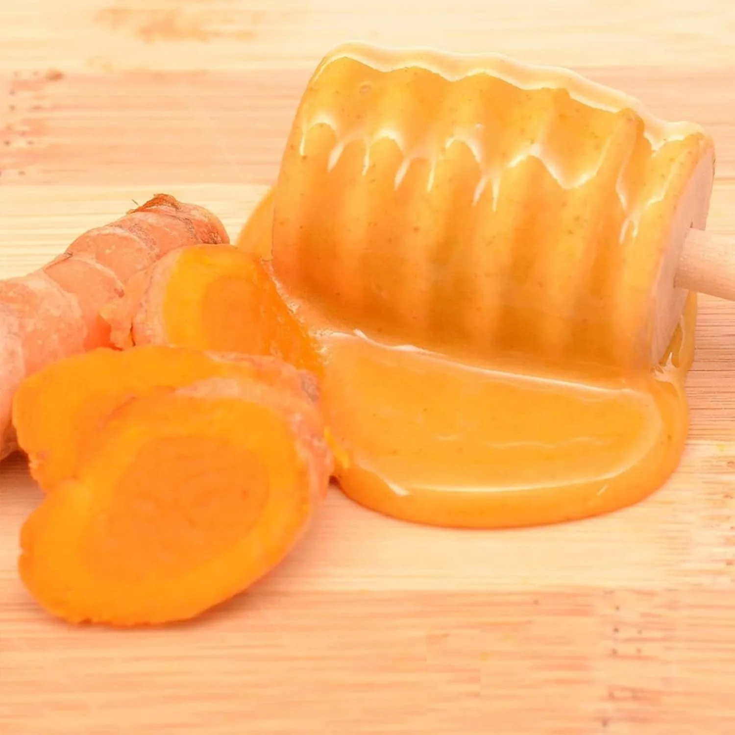 Organic Honey & Turmeric - Image 2