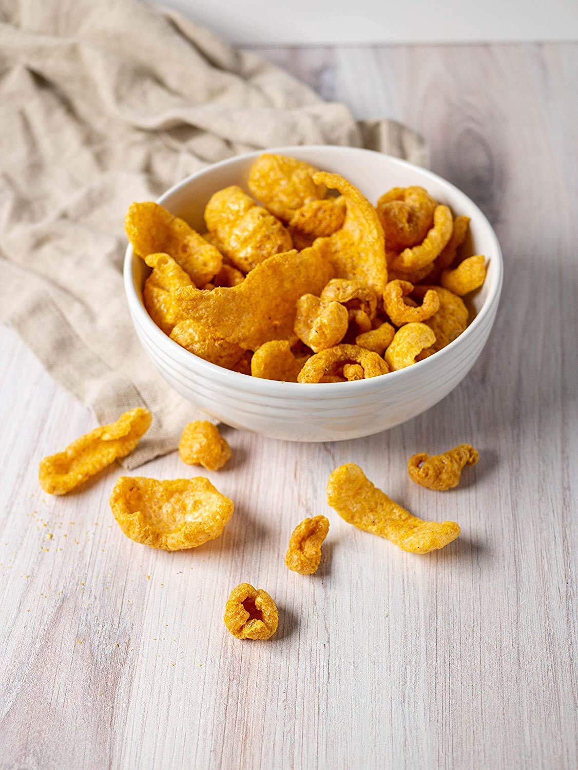 Sea Salt and Cracked Pepper Pork Rinds (6 Pack) - Image 4
