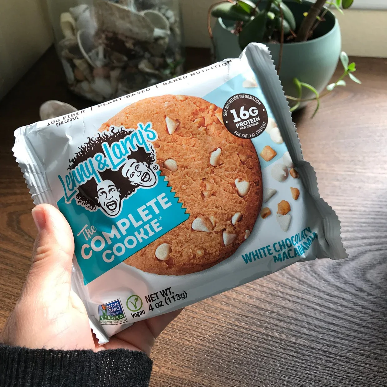 White Chocolate Macadamia Cookies (4 CT) - Image 2